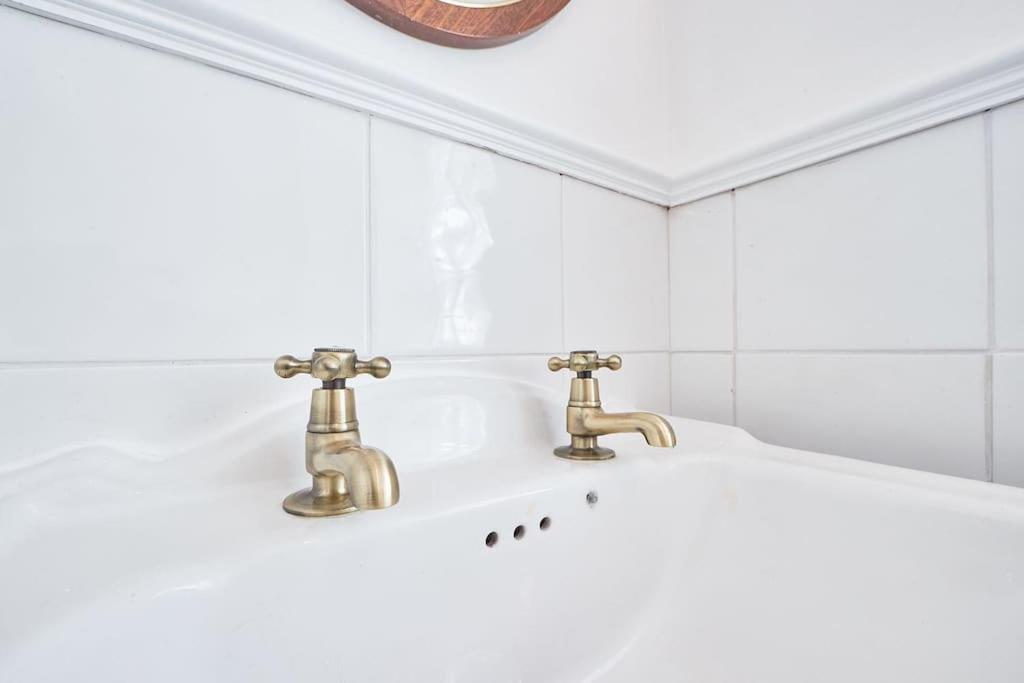 Abbey View Cottage Whitby Ngoại thất bức ảnh